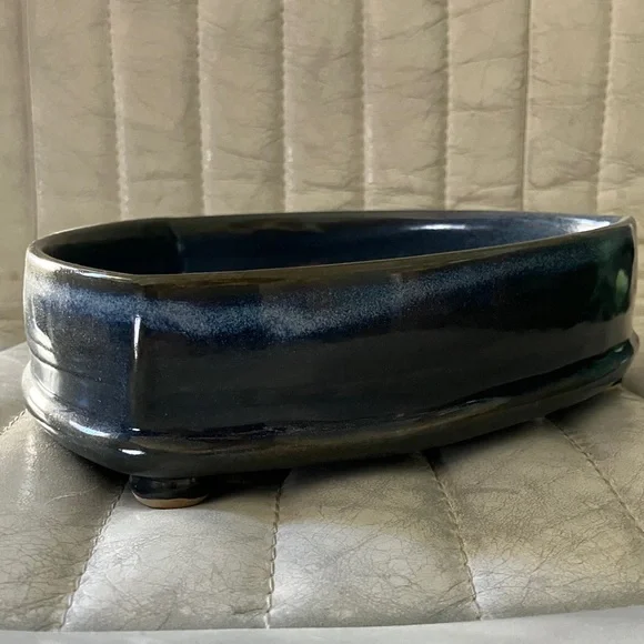 Handcrafted Blue Rounded Triangular Stoneware Bowl - Picture 8 of 17